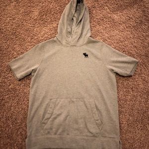 Short Sleeve Hoodie Gray